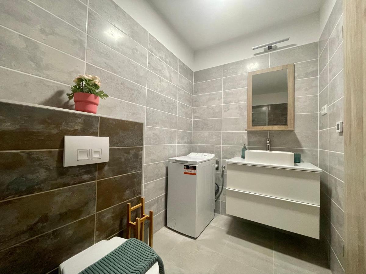 B147 Design Lux #freeparking Budapešť